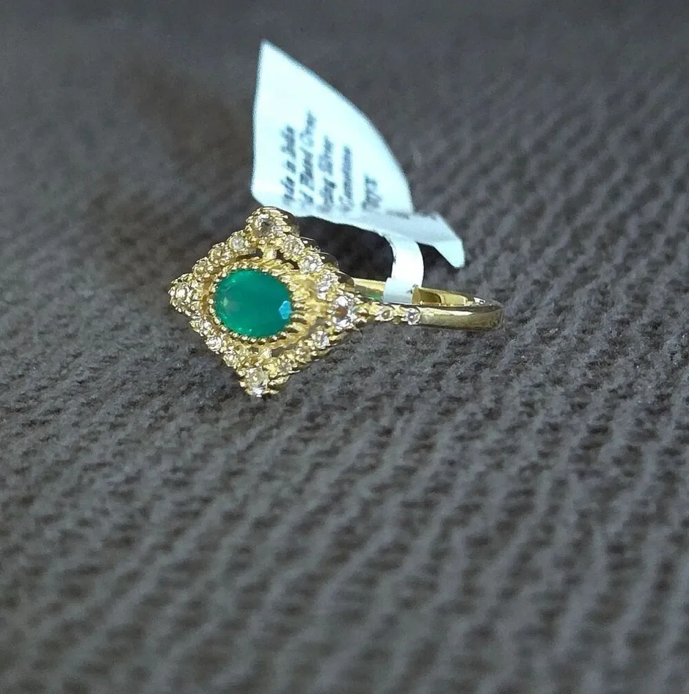 Shivam Green💚 Onyx Ring💍 - NWT